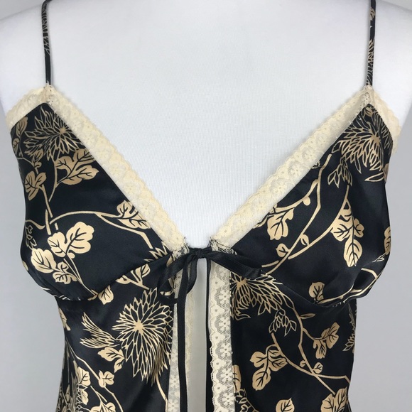 Victoria Secret satin open front cami black floral - Picture 3 of 8
